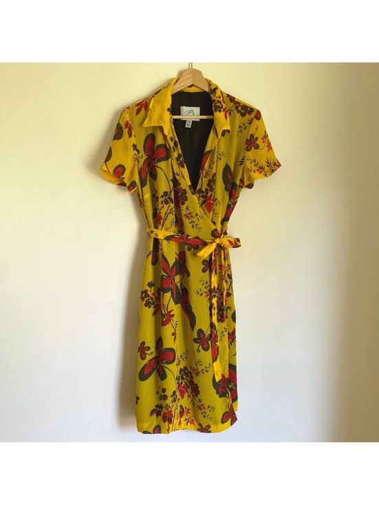 Dresses & Skirts - Vintage Mark Edwards Wrap Dress Made in Canada Yellow Floral Chiffon Size 10 Med